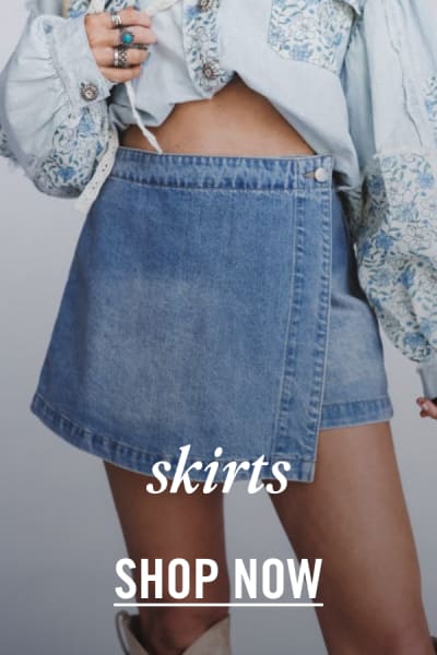 logo-/collections/skirts