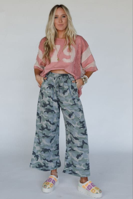 The Nest Casual Wanderer Wide Leg Slit Pants in Army Green Charcoal Camo