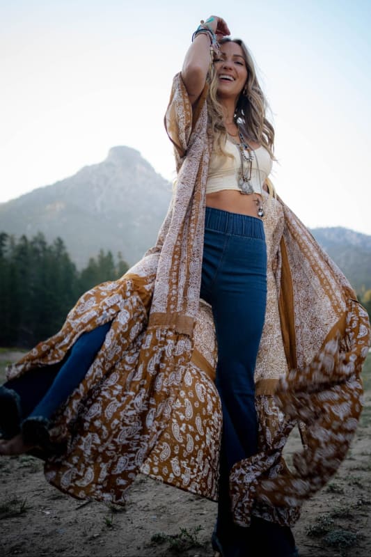 Paisley Tapestry Free Flow Duster Kimono - Brown | Kimonos - Three Bird Nest